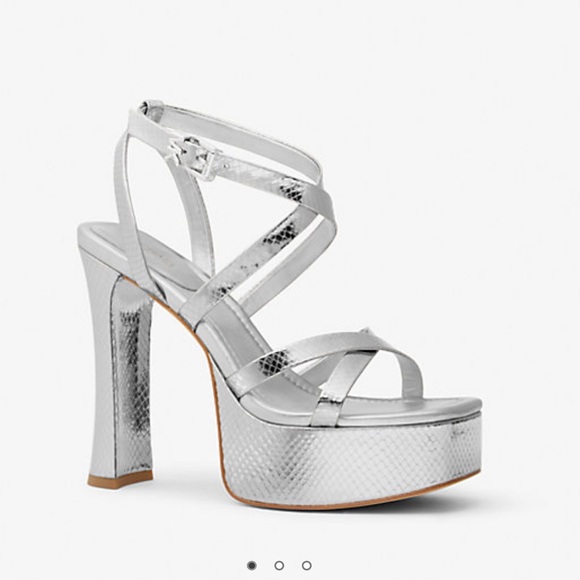 Michael Kors Paola Platform Heels Size 8 New Without Box - Picture 1 of 2